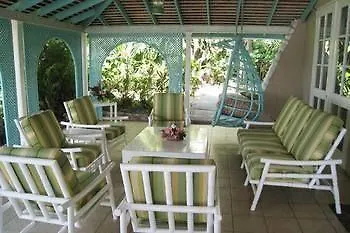 アパート Edgewater Villa オーチョ・リオス ジャマイカ